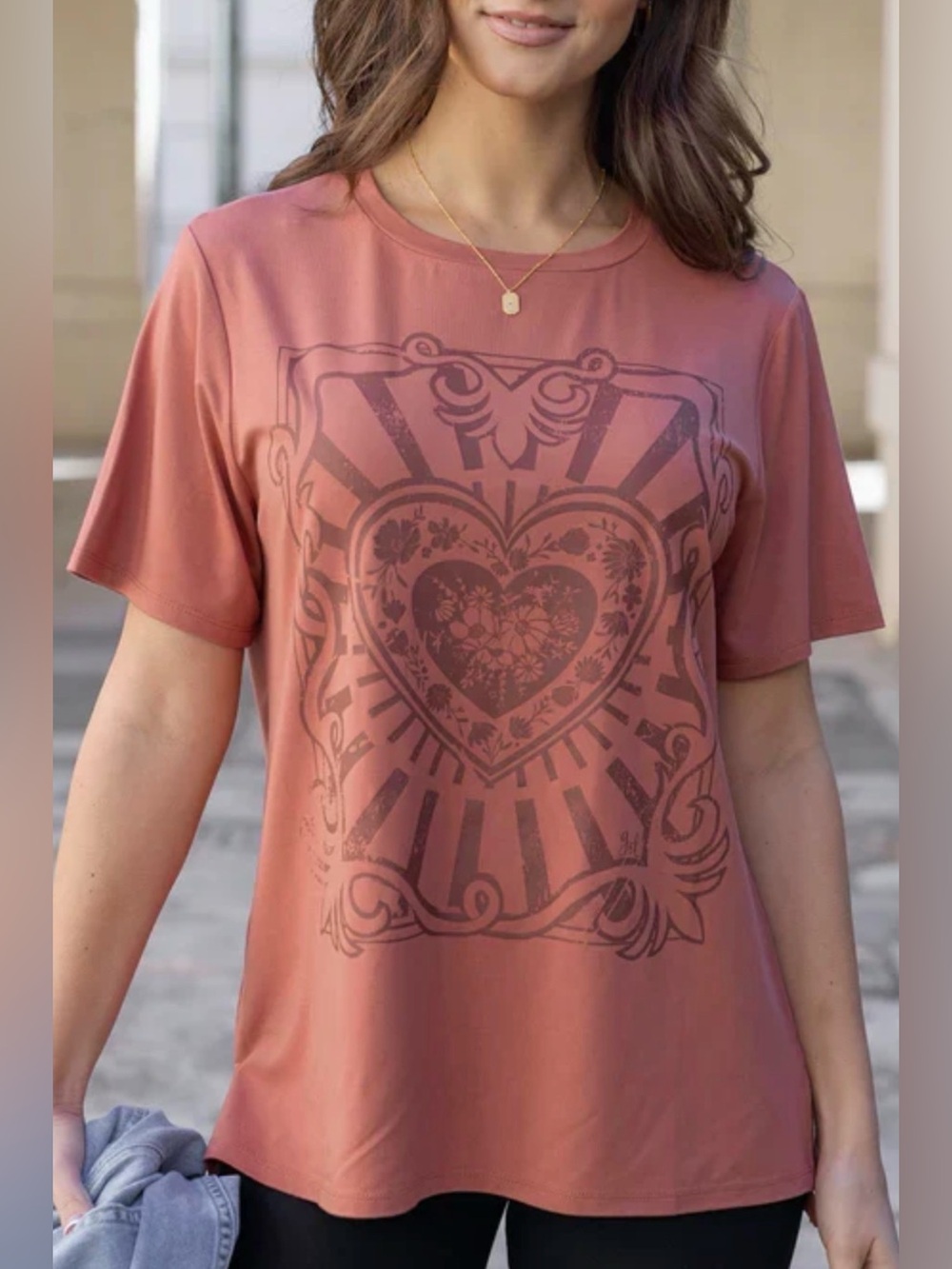 Grace & Lace Girlfriend Fit Retro Heart Graphic Tee Large NWOT